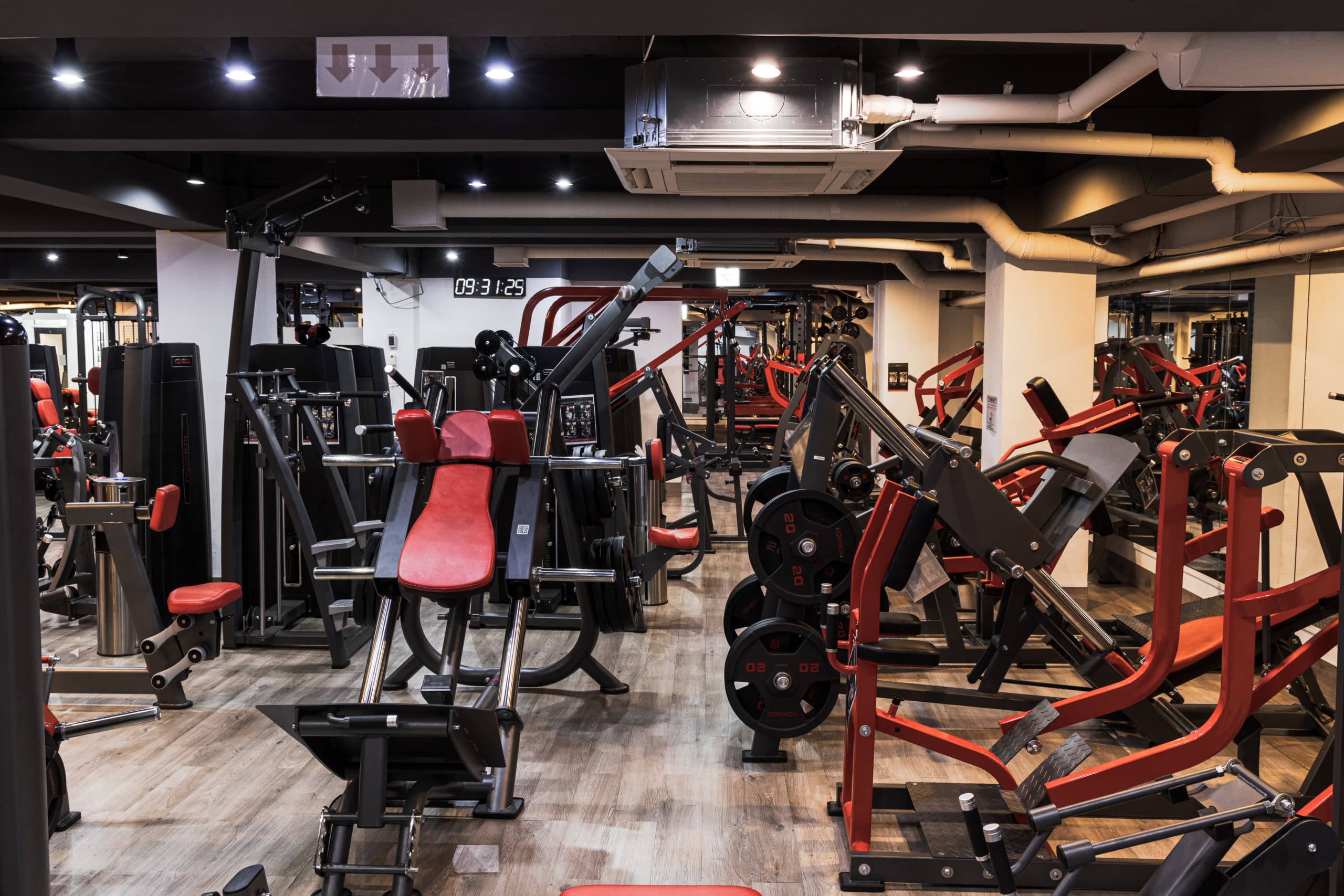 AUN'S GYM 福岡天神店