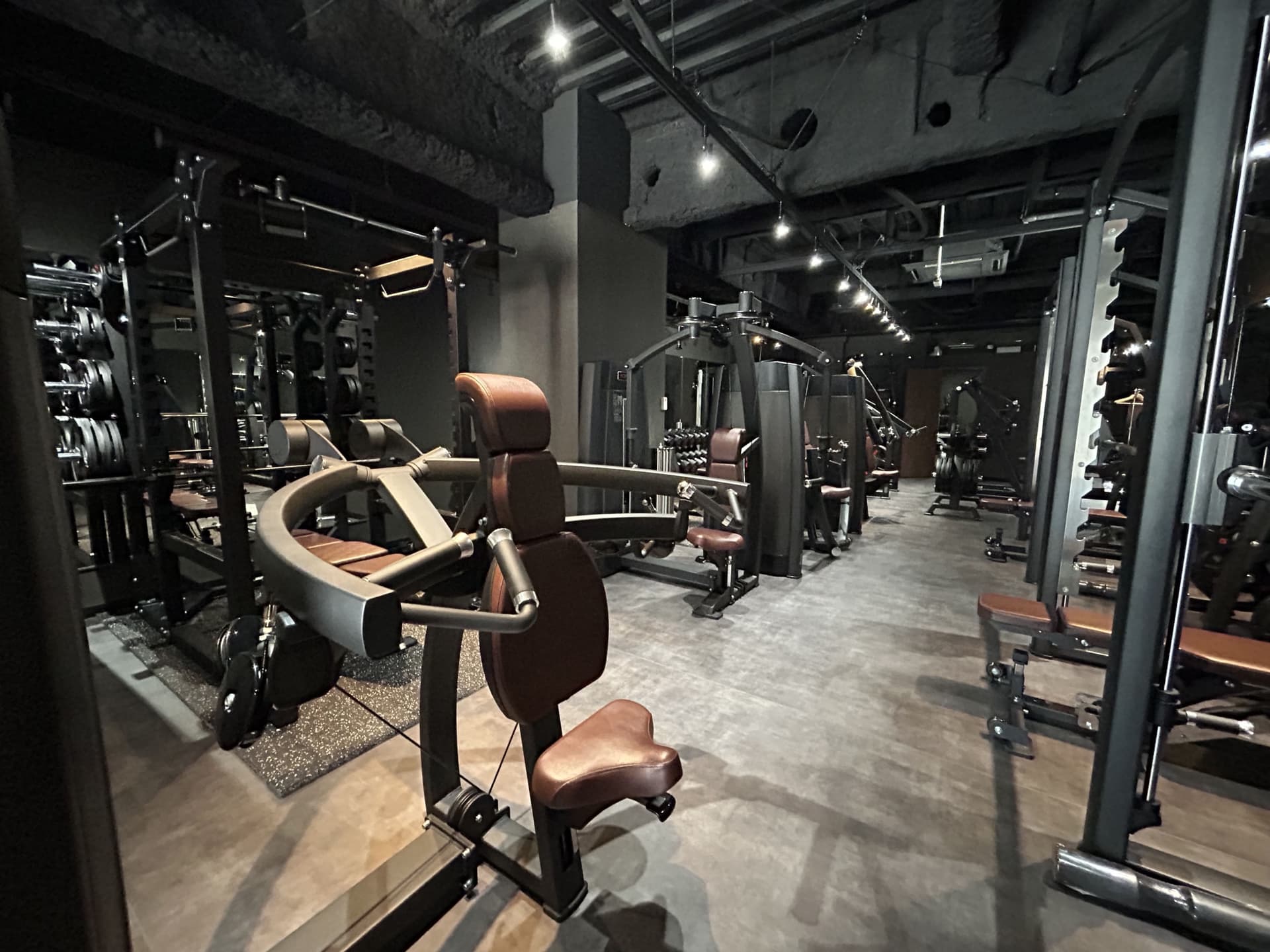 AUN'S GYM 兵庫阪神尼崎店